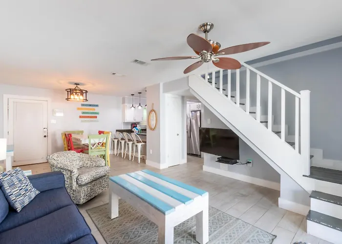 Sundial C3 Apartment
